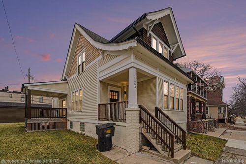 1463 Baldwin Street, Detroit, MI, 48214 | Card Image