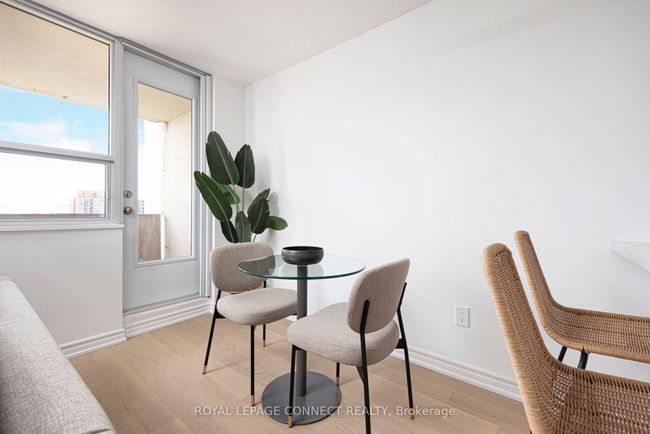 1112 - 40 Homewood Ave, Condo with 1 bedrooms, 1 bathrooms and null parking in Toronto ON | Image 12