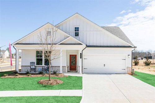 153 Chattahoochee Cir, Locust Grove, GA, 30248-1120 | Card Image