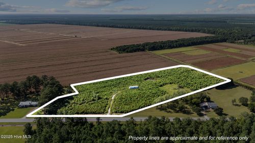 11301 Nc Highway 304, Bayboro, NC, 28515-9222 | Card Image