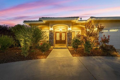 12714 Lantana Ave, Saratoga, CA, 95070-3642 | Card Image