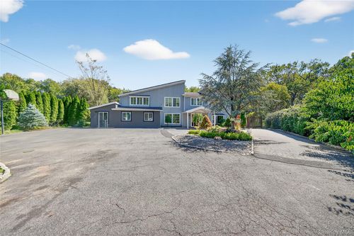 306 S Pascack Rd, Nanuet, NY, 10954-6514 | Card Image