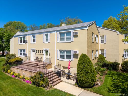 64a-251-61 71st Rd, Bellerose, NY, 11426-2736 | Card Image