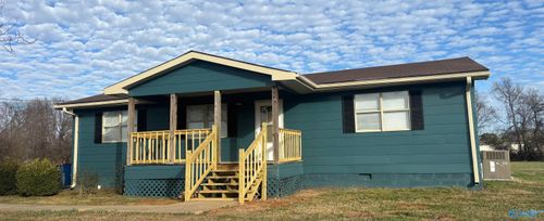 726 Red Hat Road, Decatur, AL, 35601 | Card Image