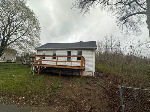 2 Morgan St, Morgan, PA, 15064-9725 | Card Image