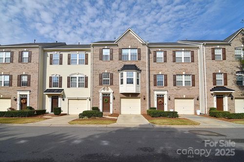 6134 Rockefeller Ln, Charlotte, NC, 28210-4493 | Card Image