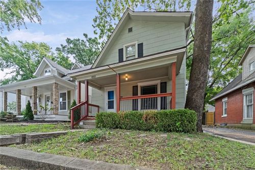 4333 Bell St, Kansas City, MO, 64111-4345 | Card Image
