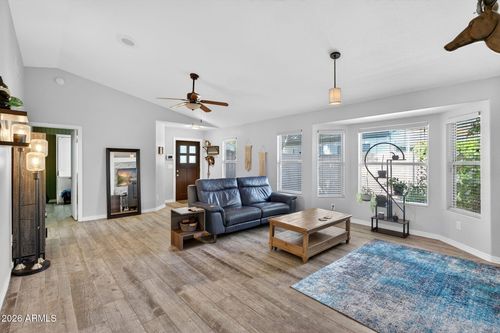 3115 W Melinda Ln, Phoenix, AZ, 85027-2248 | Card Image
