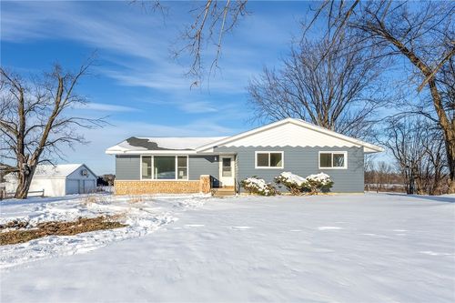 3235 Eagle Point Rd, Menomonie, WI, 54751 | Card Image
