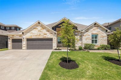 228 Great Lawn Bend, House other with 4 bedrooms, 2 bathrooms and 3 parking in Liberty Hill TX | Image 2