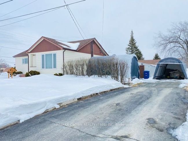 36 Seventh Ave, House other with 4 bedrooms, 2 bathrooms and 6 parking in Smooth Rock Falls ON | Image 33