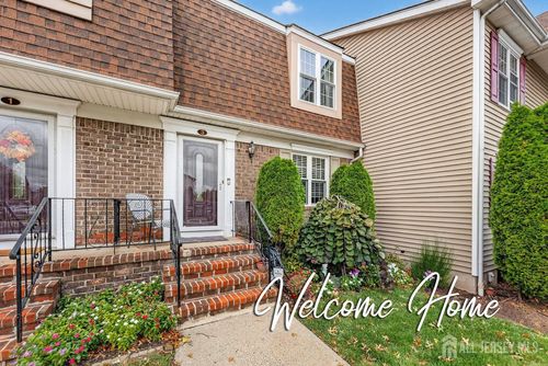 3 Heritage Ln, Fords, NJ, 08863-1460 | Card Image