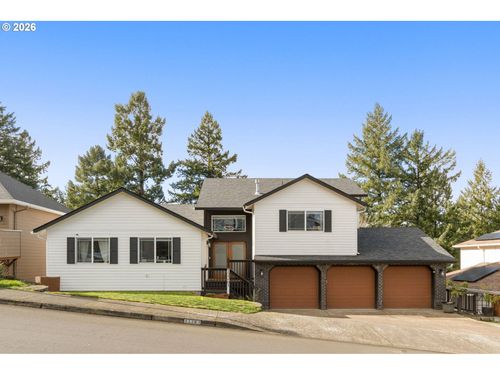 13261 Sw Essex Dr, Tigard, OR, 97223-5647 | Card Image