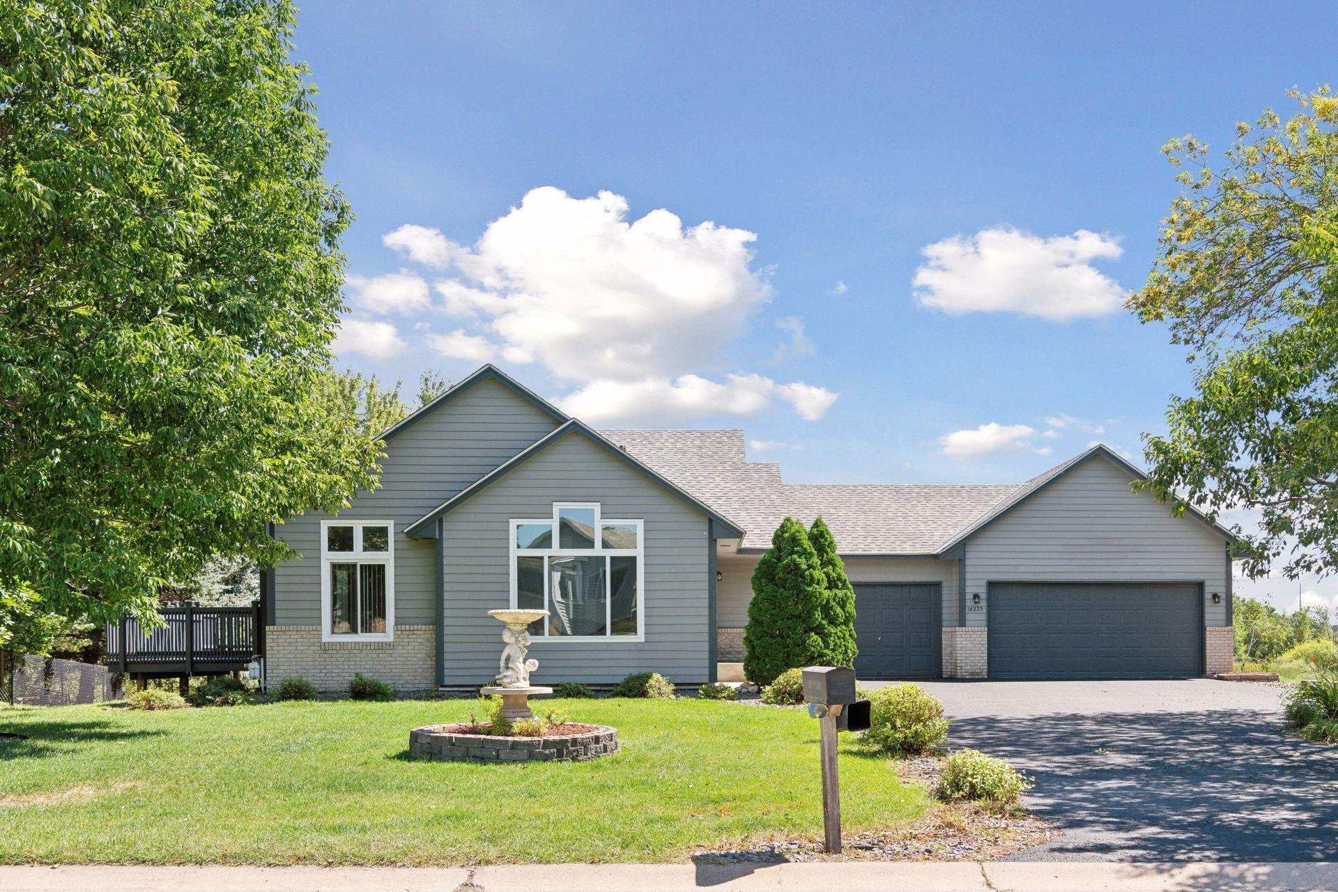 Tungsten St, Anoka, MN 55303