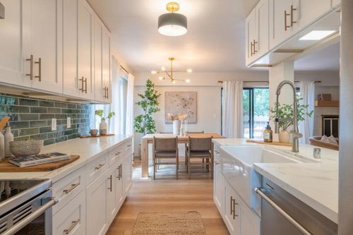 33-1360 Josselyn Canyon Rd, Monterey, CA, 93940 | Card Image