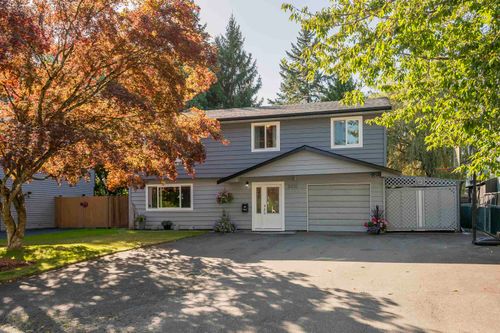 5031 205 St, Langley, BC, V3A5P8 | Card Image