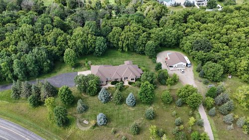 22235 Ridgeview Dr, Saint Augusta, MN, 56301-4601 | Card Image