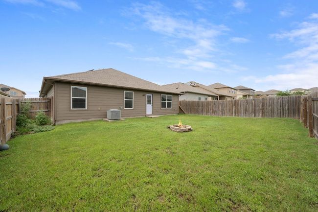15212 Shell Bark Cv, House other with 4 bedrooms, 2 bathrooms and null parking in Austin TX | Image 33
