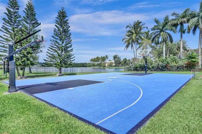 10457 Laurel Rd, House other with 6 bedrooms, 6 bathrooms and null parking in Davie FL | Image 77