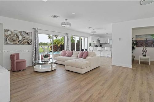 3705 Garden Lane, Miramar, FL, 33023 | Card Image