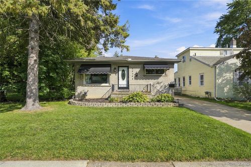 24344 Rosebud Ave, Eastpointe, MI, 48021-1188 | Card Image