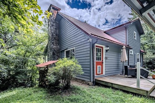 103 Keith St, Fleetwood, NC, 28626-9668 | Card Image