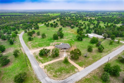 494 Flash Cir, Luling, TX, 78648 | Card Image