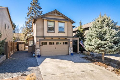 61163 Ambassador Dr, Bend, OR, 97702-0102 | Card Image