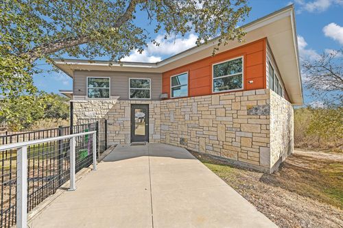 15314 W Highway 71, Bee Cave, TX, 78738-2828 | Card Image