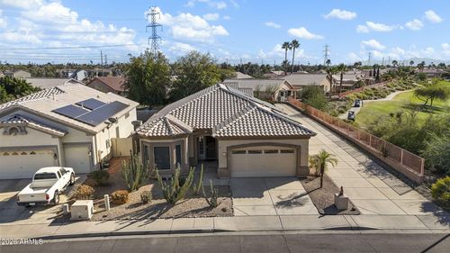 18247 N Coyote Lakes Pkwy, Surprise, AZ, 85378-2532 | Card Image