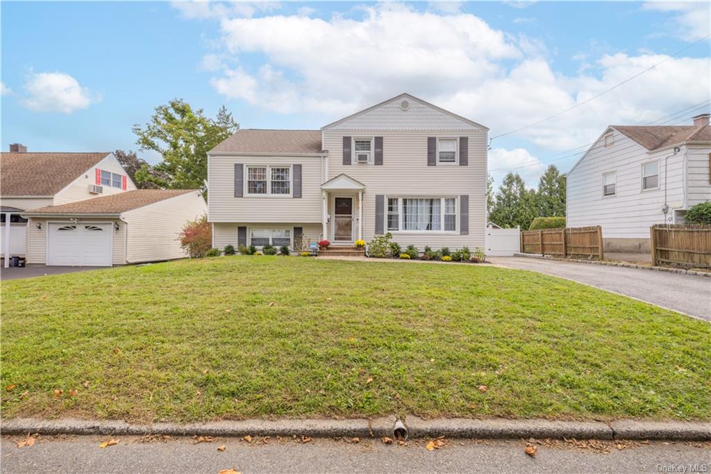 Rugby Rd, Yonkers, NY 10710