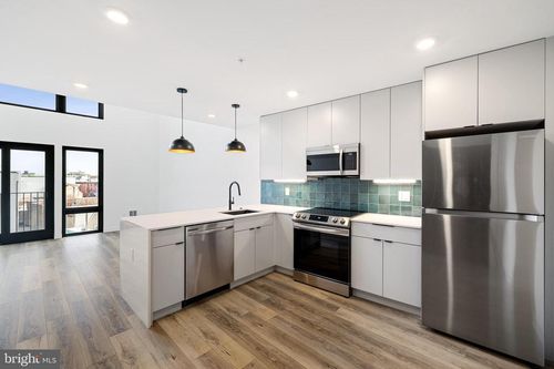 4-17 Girard Ave Avenue W, PHILADELPHIA, PA, 19123 | Card Image