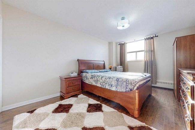 611 - 390 Dixon Rd, Condo with 3 bedrooms, 2 bathrooms and 1 parking in Etobicoke ON | Image 15