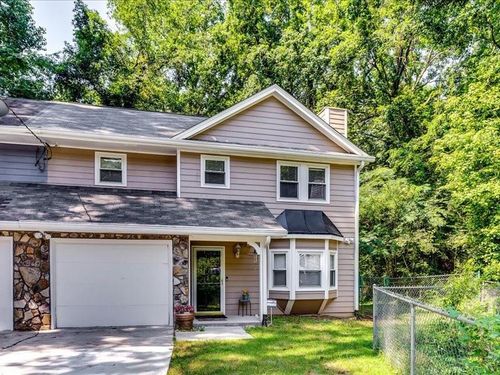 4431 Coopers Creek Dr Se, Smyrna, GA, 30082-4815 | Card Image