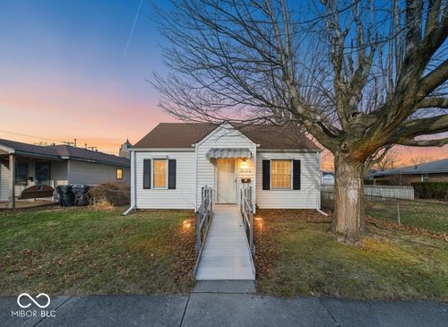 130 Elva St, Anderson, IN, 46013-4659 | Card Image