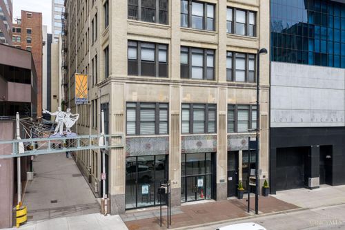 26 E 6th St, Cincinnati, OH, 45202-2537 | Card Image