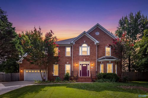 119 Caenstone Ct, Madison, AL, 35758-7423 | Card Image