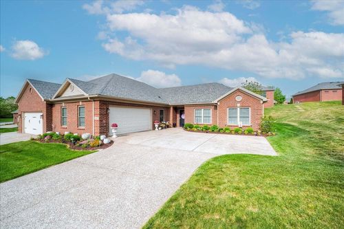 2047 Berry Hill Dr, Frankfort, KY, 40601-3484 | Card Image