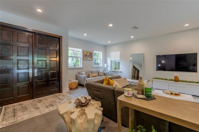 3187 - 3187 Lamb Ct, Townhouse with 3 bedrooms, 3 bathrooms and null parking in Coconut Grove FL | Image 5