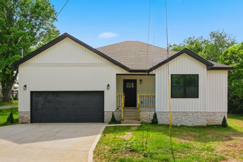 3292 Bracktown Rd, Lexington, KY, 40511-8728 | Card Image