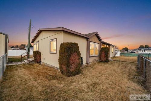 2605 Northlund Ave, Blackfoot, ID, 83221-3967 | Card Image