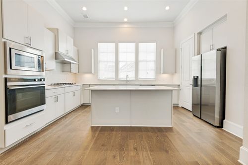 4666 New Water Ln, Dallas, TX, 75219-3626 | Card Image