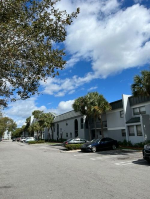 apt-407-1900 N Congress Ave, West Palm Beach, FL, 33401-1691 | Card Image