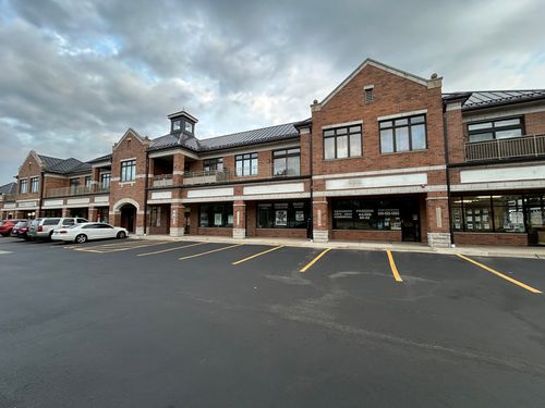 524 Main St, West Chicago, IL, 60185-2843 | Card Image