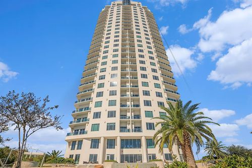 apt-23w-4821 Nasa Pkwy, Seabrook, TX, 77586-6553 | Card Image