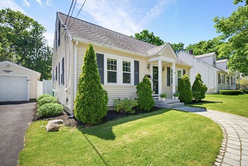 19 Holliston St, Medway, MA, 02053-1413 | Card Image