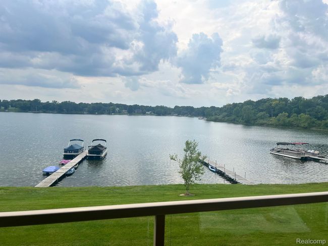 UNIT-47B - 1940 Klingensmith Rd, Condo with 2 bedrooms, 2 bathrooms and null parking in Bloomfield Hills MI | Image 4