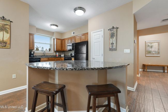 Kitchen | Image 9