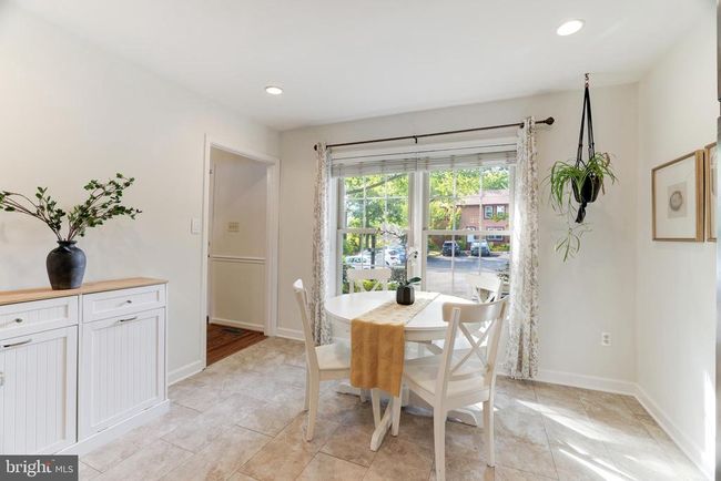 2150 Golf Course Dr, Townhouse with 3 bedrooms, 4 bathrooms and null parking in RESTON VA | Image 12