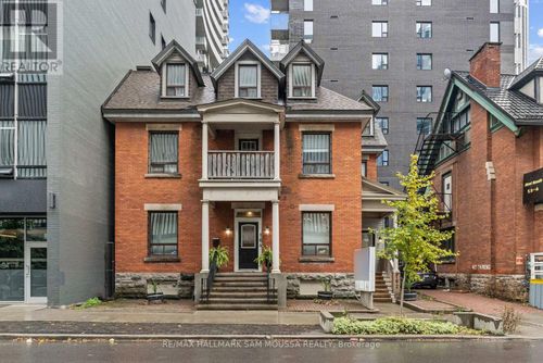 162-164 Metcalfe St, Ottawa, ON, K2P1P2 | Card Image